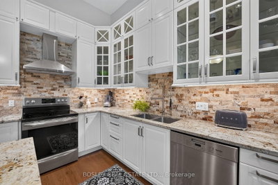 33 Bay Berry Lane • Niagara-on-the-Lake, ON photo 4