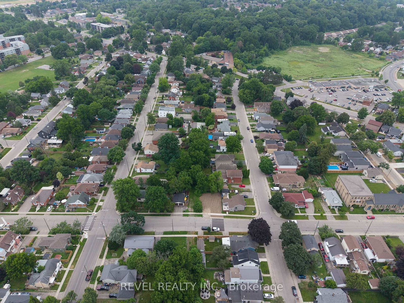 145 Catharine Avenue • Brantford, ON photo 11