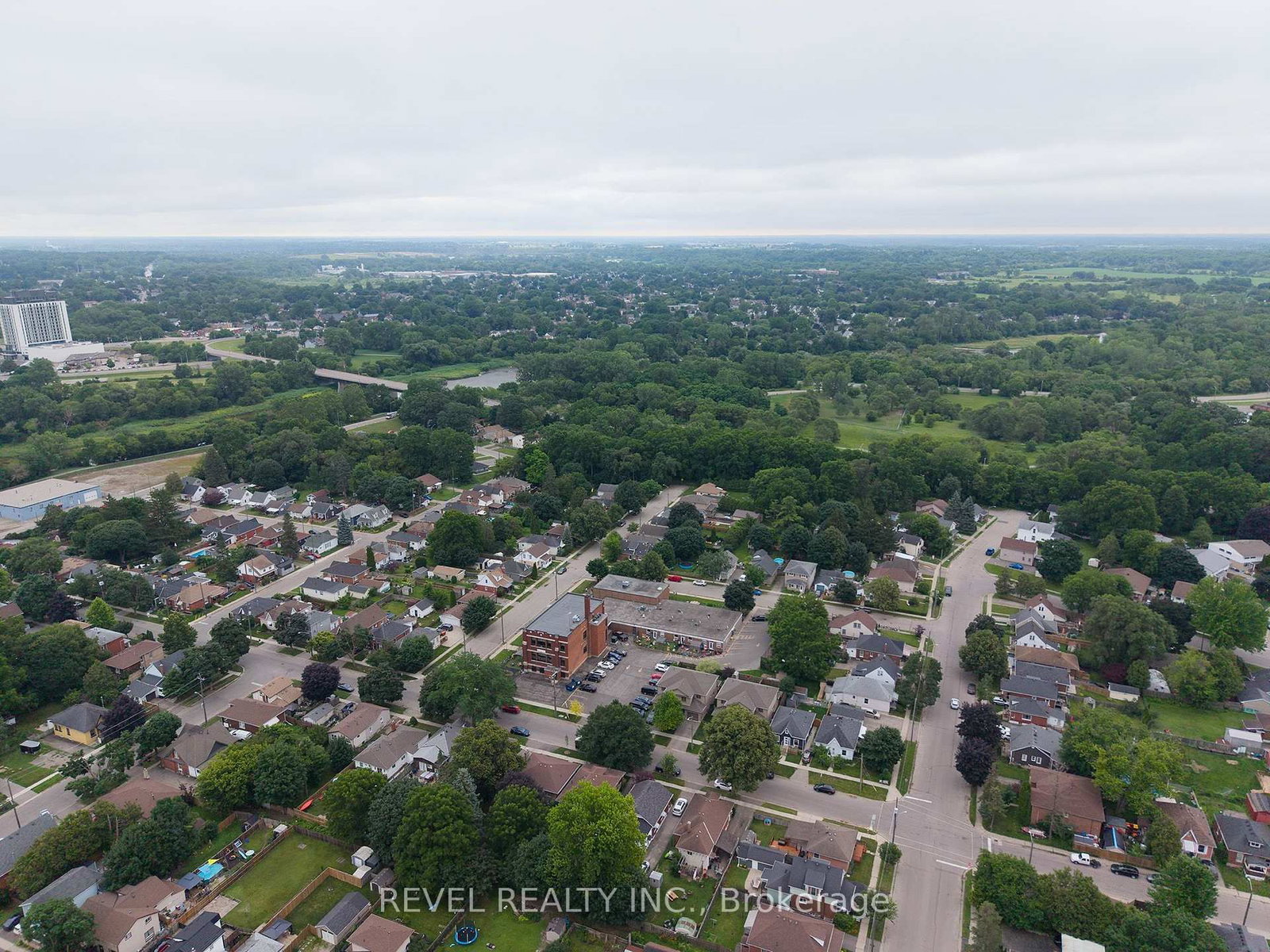 145 Catharine Avenue • Brantford, ON photo 14