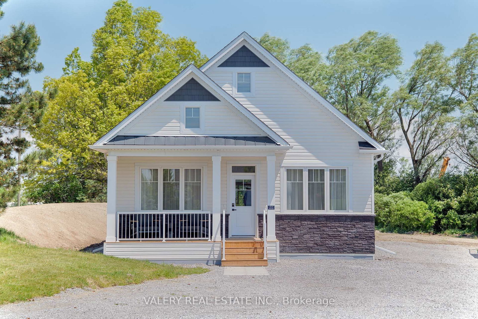 3033 Townline Road • #Unit M • Fort Erie, ON photo 1