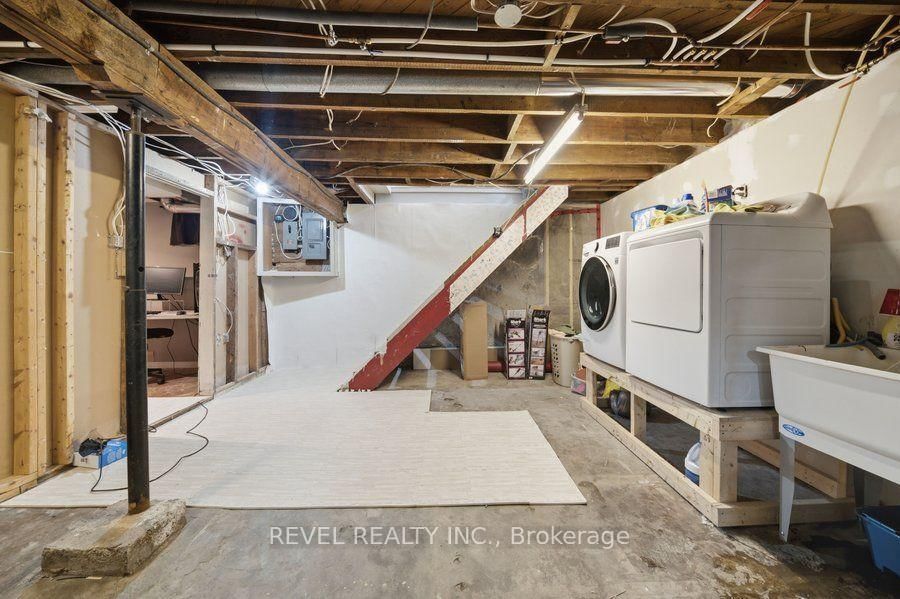27 Frank Street • Brantford, ON photo 15