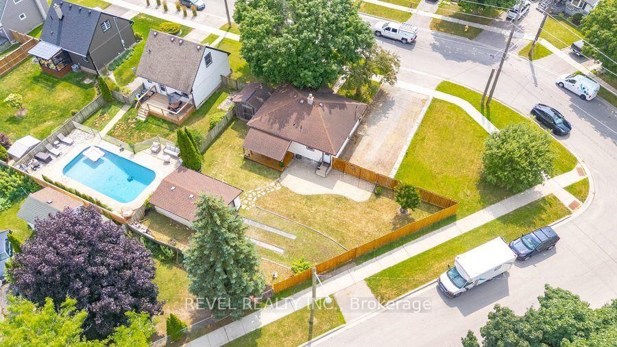 27 Frank Street • Brantford, ON photo 20