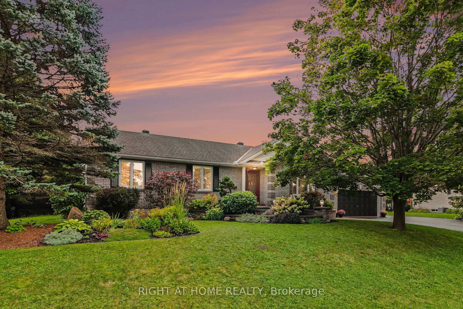1250 Loeper Street • Orleans, ON photo 1