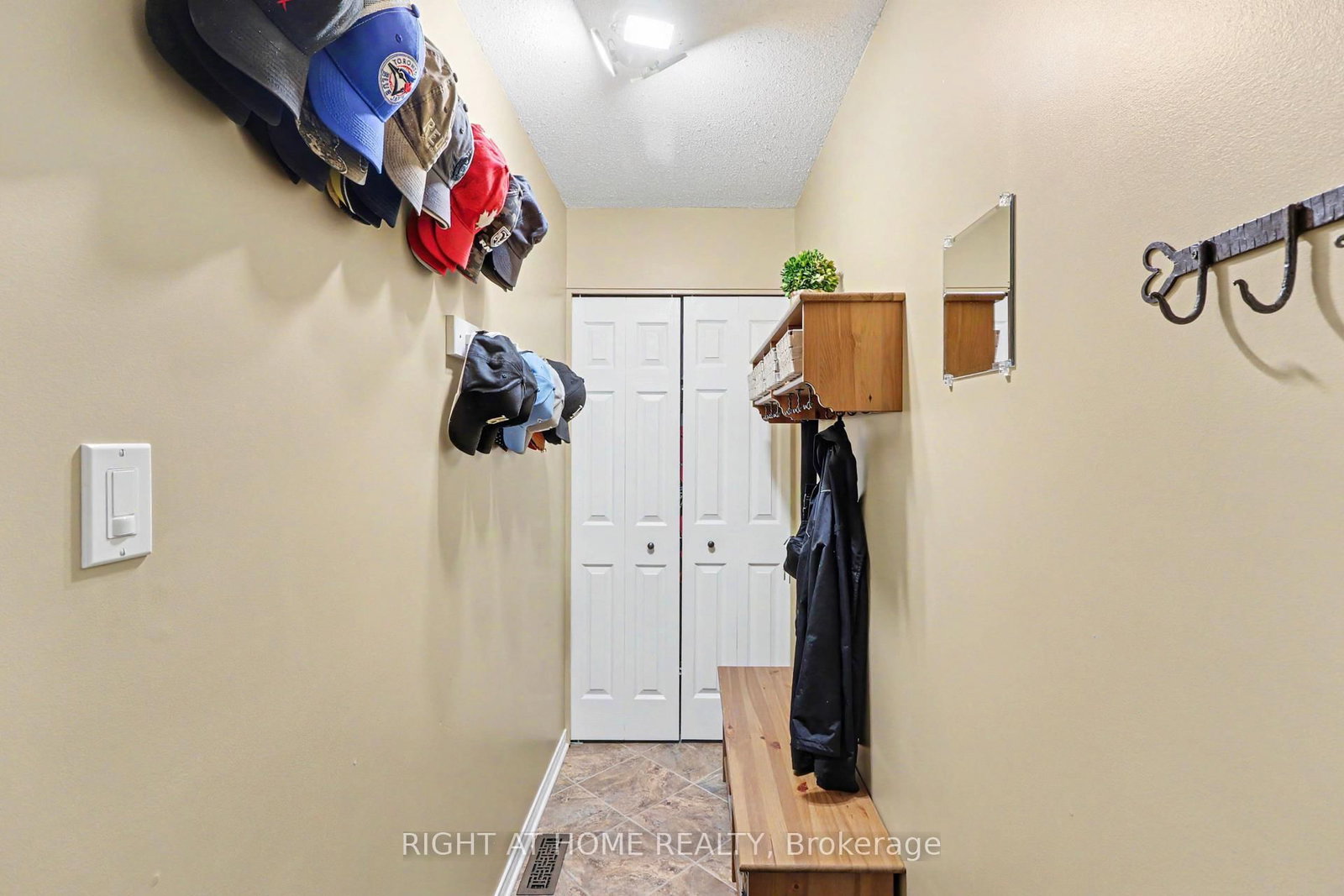 1250 Loeper Street • Orleans, ON photo 13