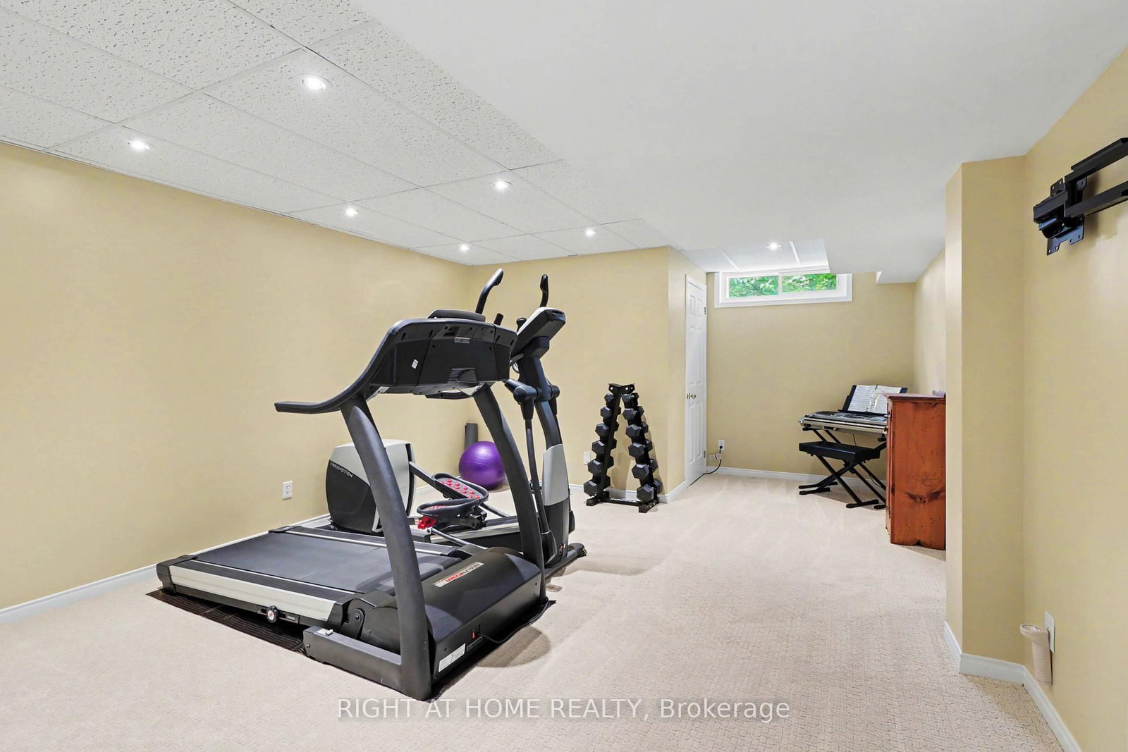 1250 Loeper Street • Orleans, ON photo 22