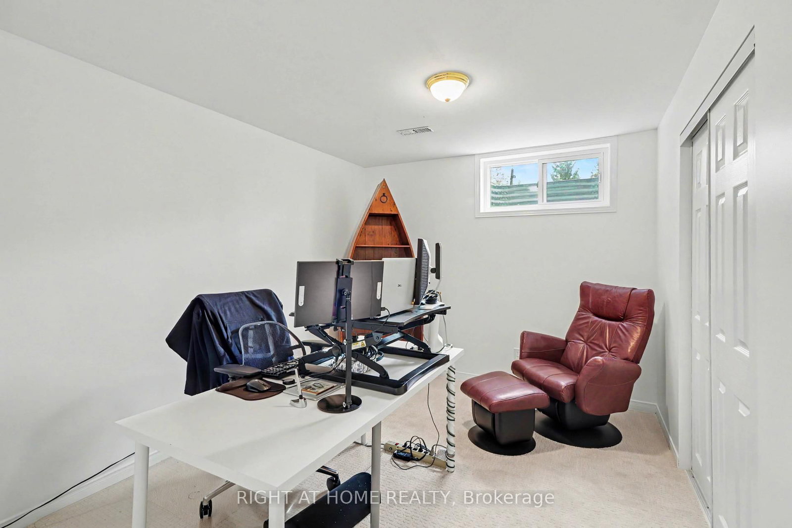 1250 Loeper Street • Orleans, ON photo 28