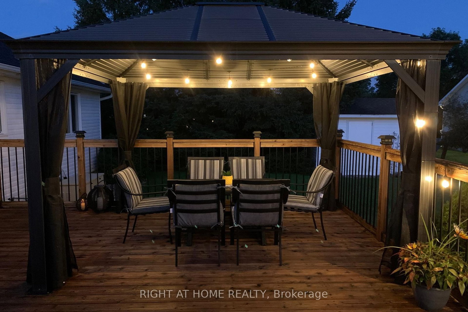 1250 Loeper Street • Orleans, ON photo 44