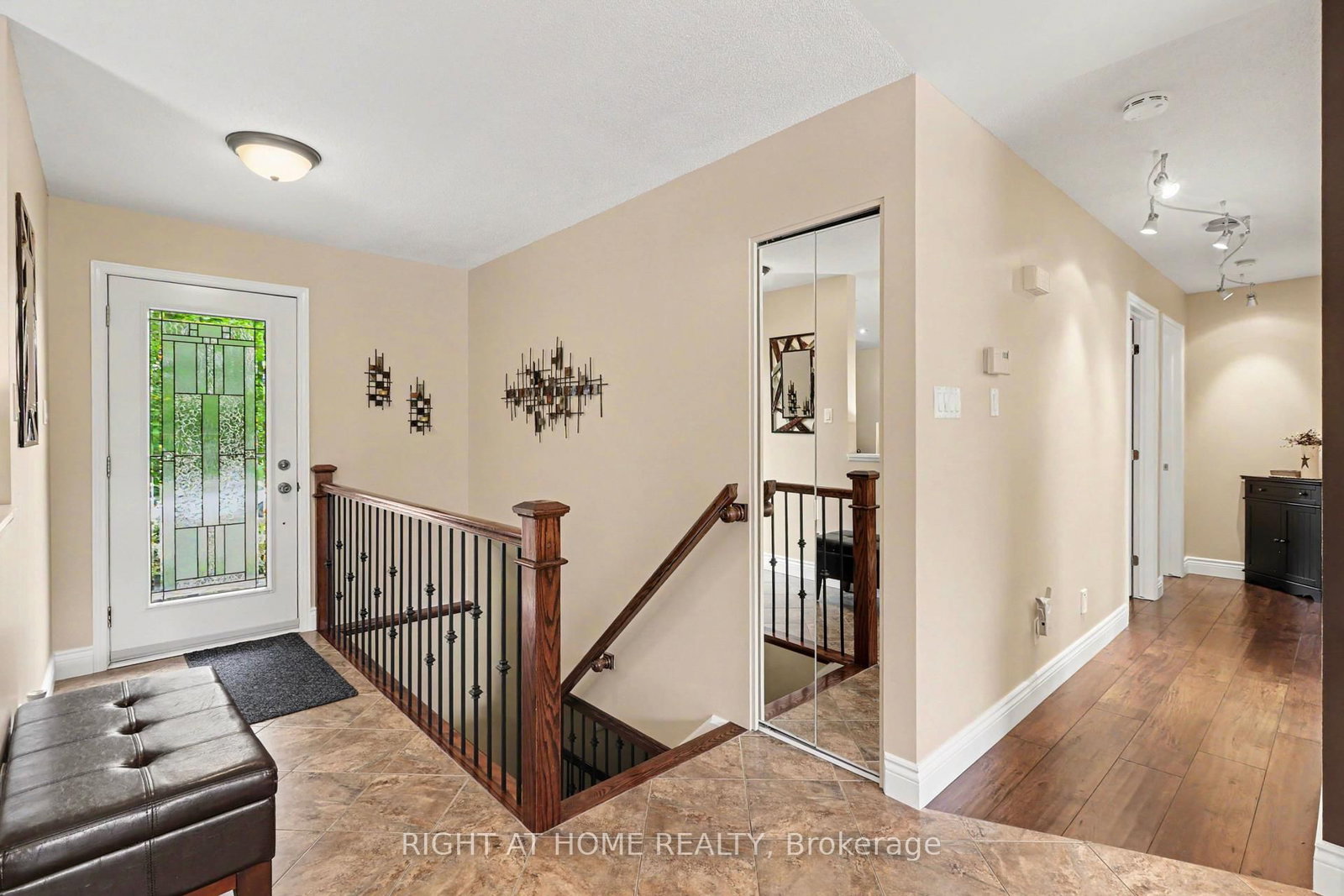 1250 Loeper Street • Orleans, ON photo 6