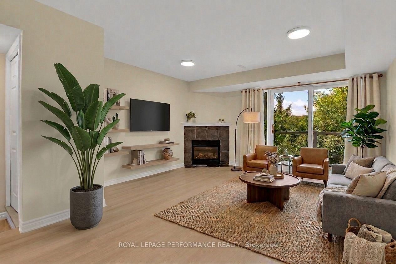 64 Mayflower Private • Ottawa, ON photo 9