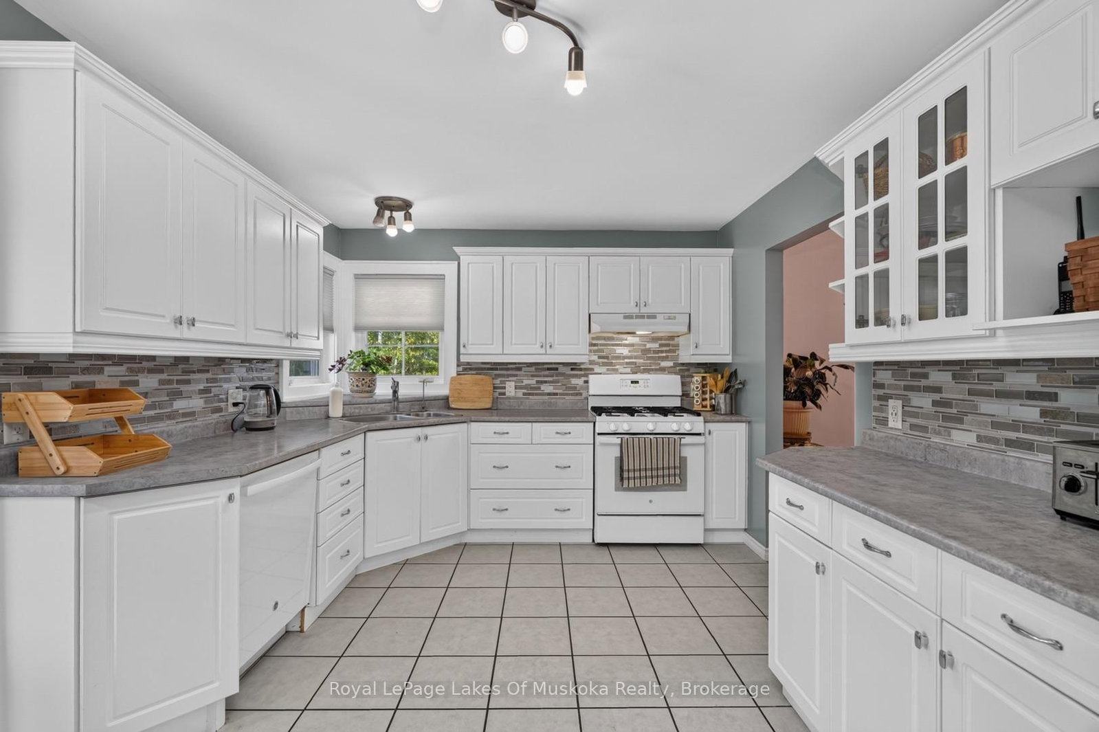140 Simpson Street • Burk's Falls, ON photo 11
