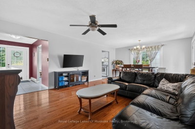 140 Simpson Street • Burk's Falls, ON photo 6