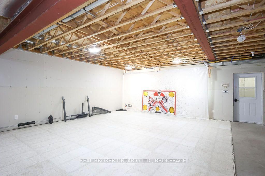 15616 Manning Road • South Stormont, ON photo 36