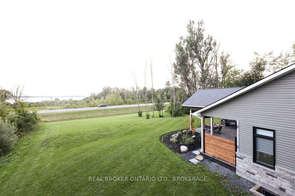 15616 Manning Road • South Stormont, ON photo 46