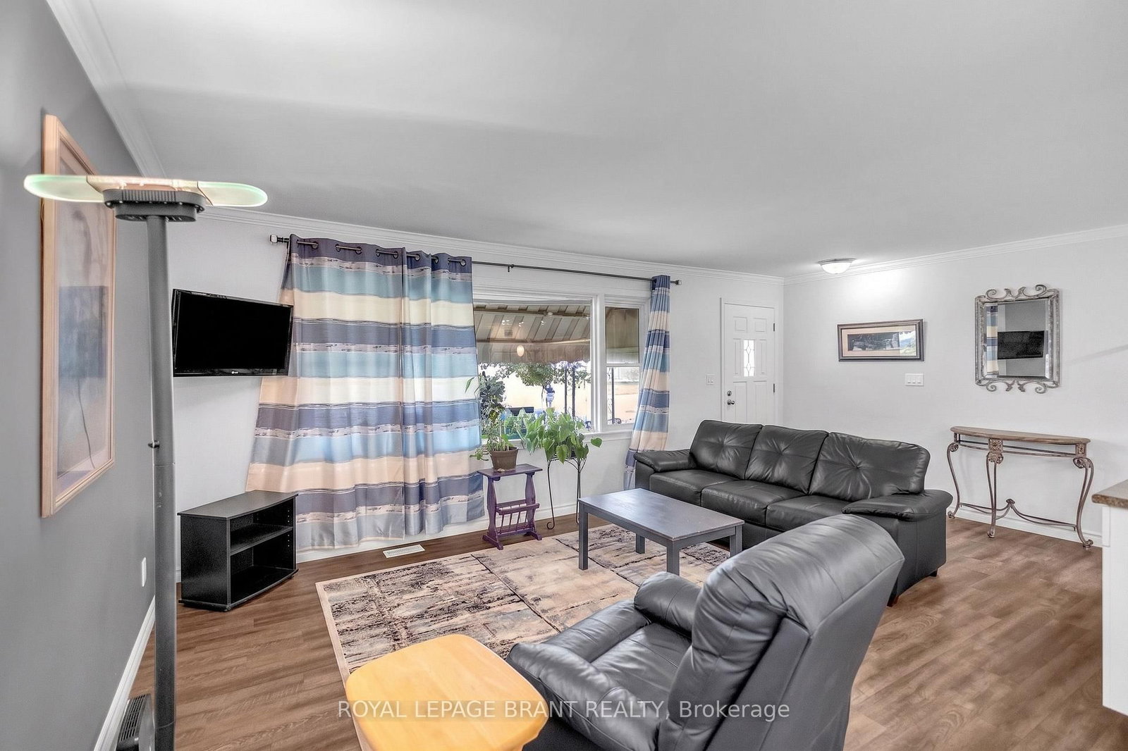 7 Willowdale Street — photo 5