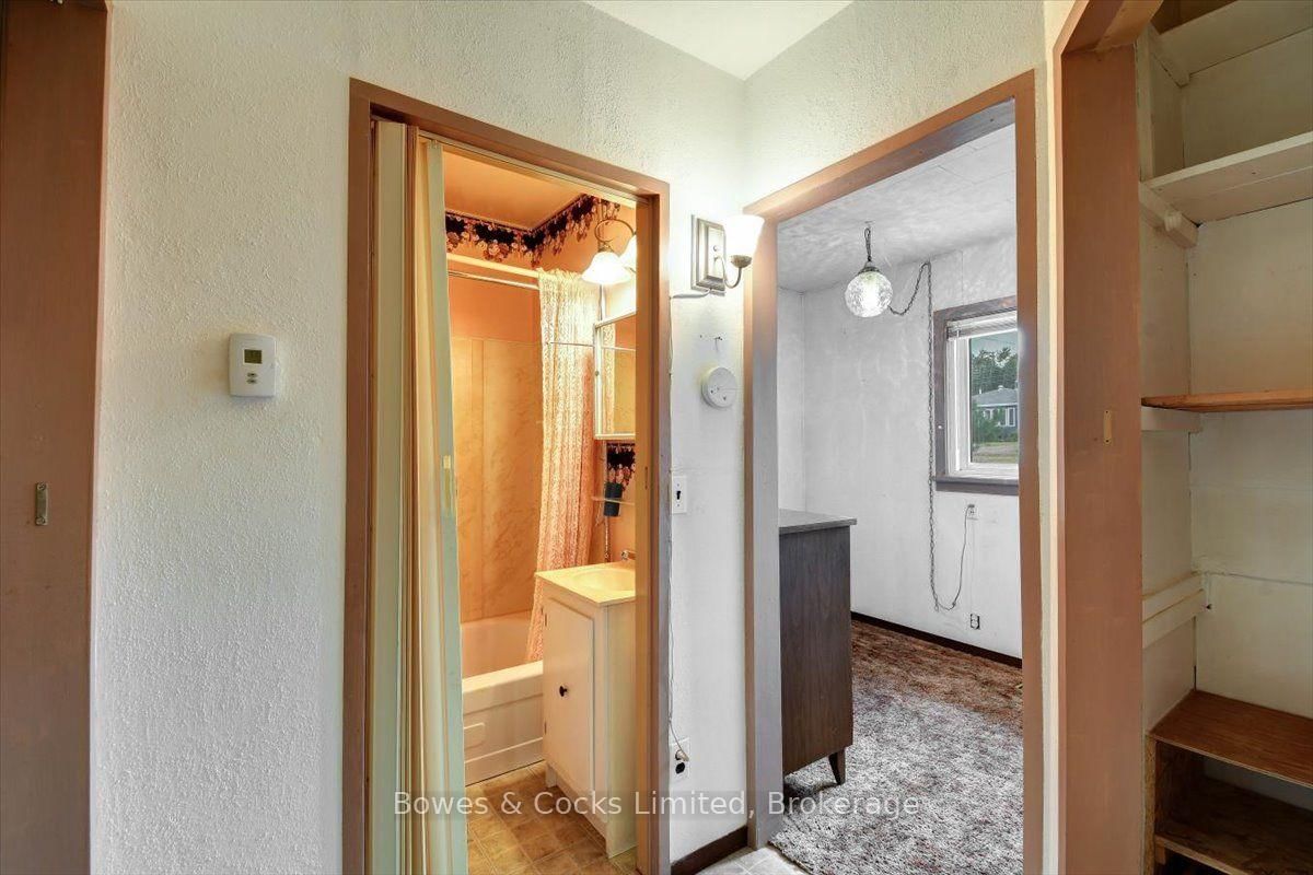 2146 Loop Road • Highlands East, ON photo 16