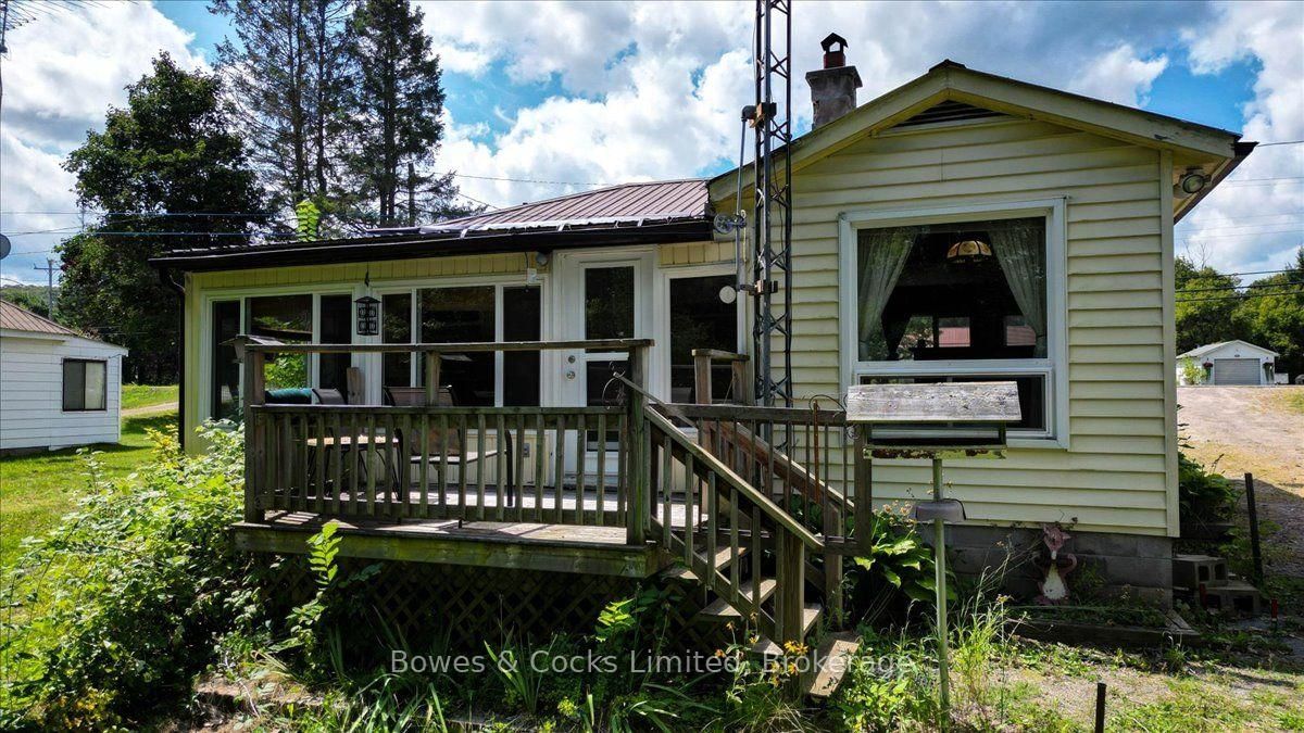 2146 Loop Road • Highlands East, ON photo 28