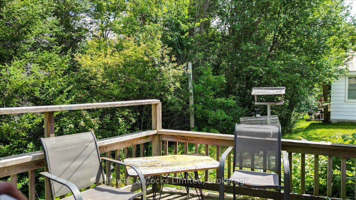 2146 Loop Road • Highlands East, ON photo 29