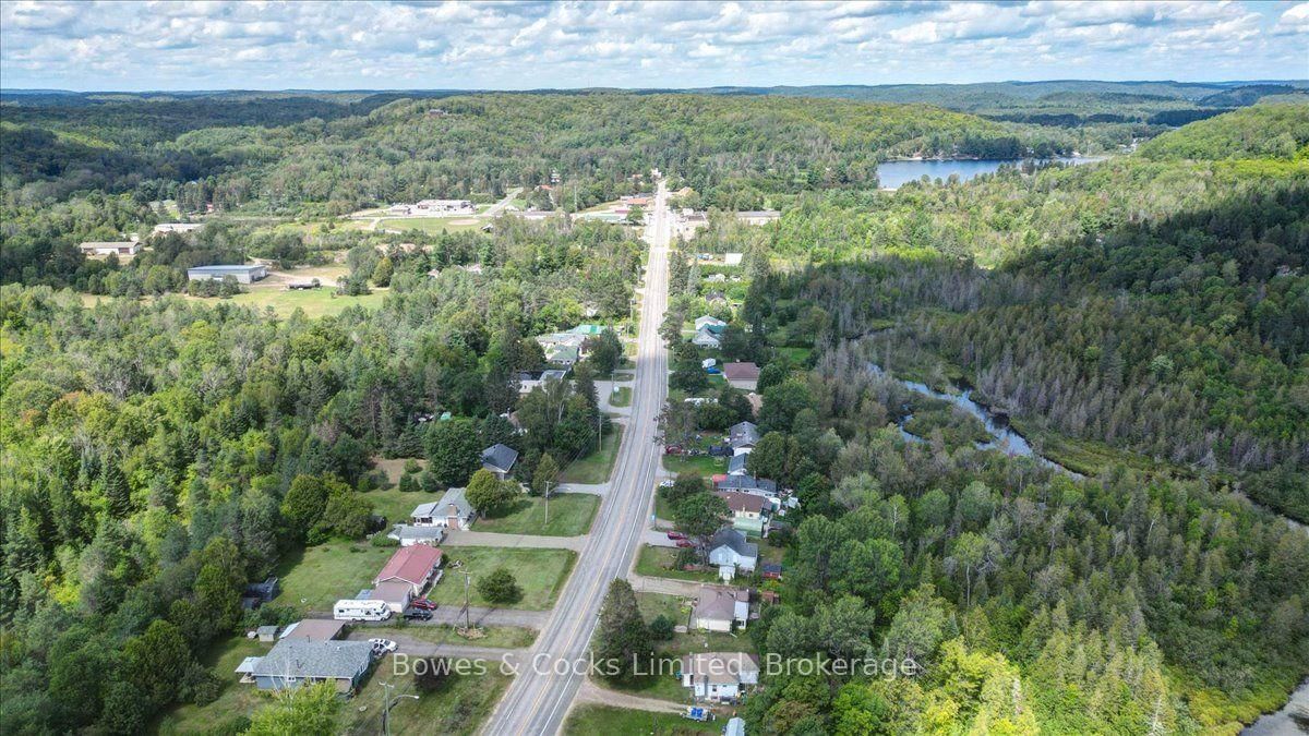 2146 Loop Road • Highlands East, ON photo 33