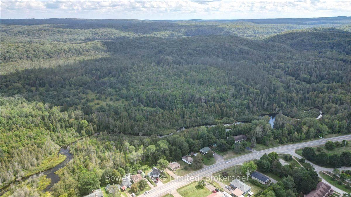 2146 Loop Road • Highlands East, ON photo 34