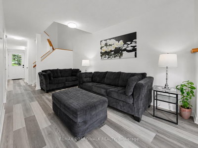 314 Valade Crescent • Orleans, ON photo 5