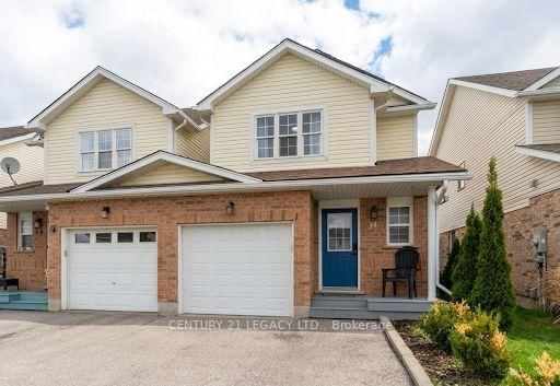 34 Mountain Laurel Crescent