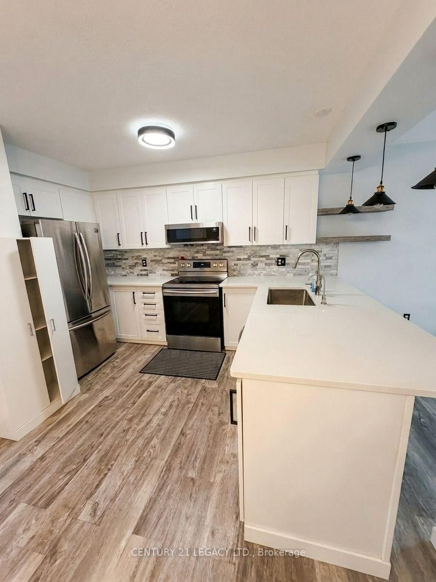 34 Mountain Laurel Crescent • Kitchener, ON photo 15
