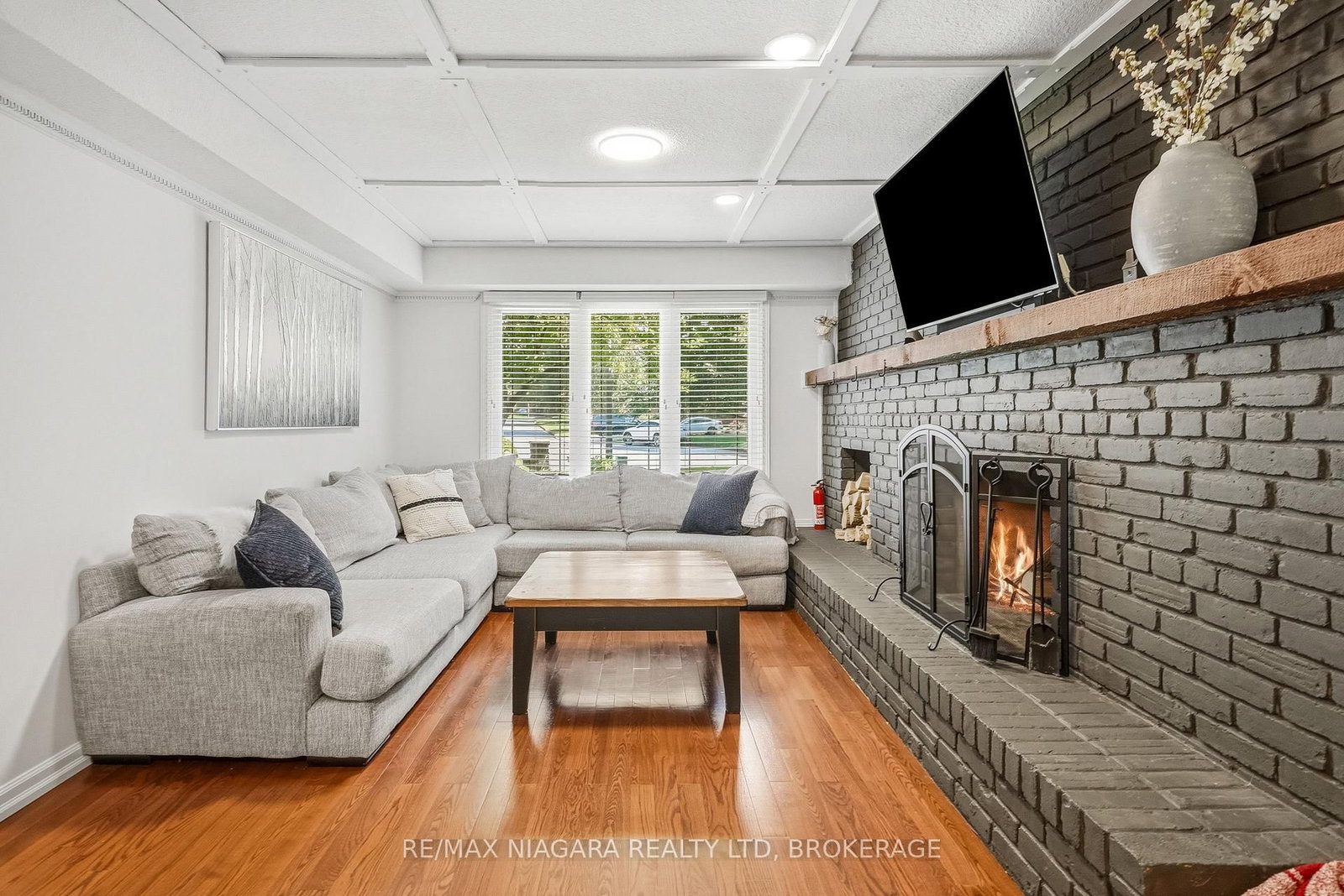 25 Berkhout Terrace • Pelham, ON photo 30