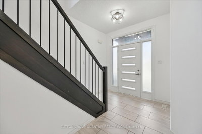 2057 Gough Avenue • London North, ON photo 3