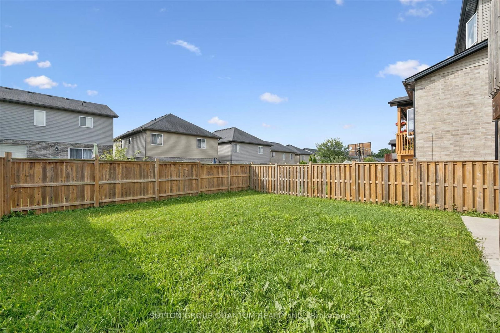 2057 Gough Avenue • London North, ON photo 38