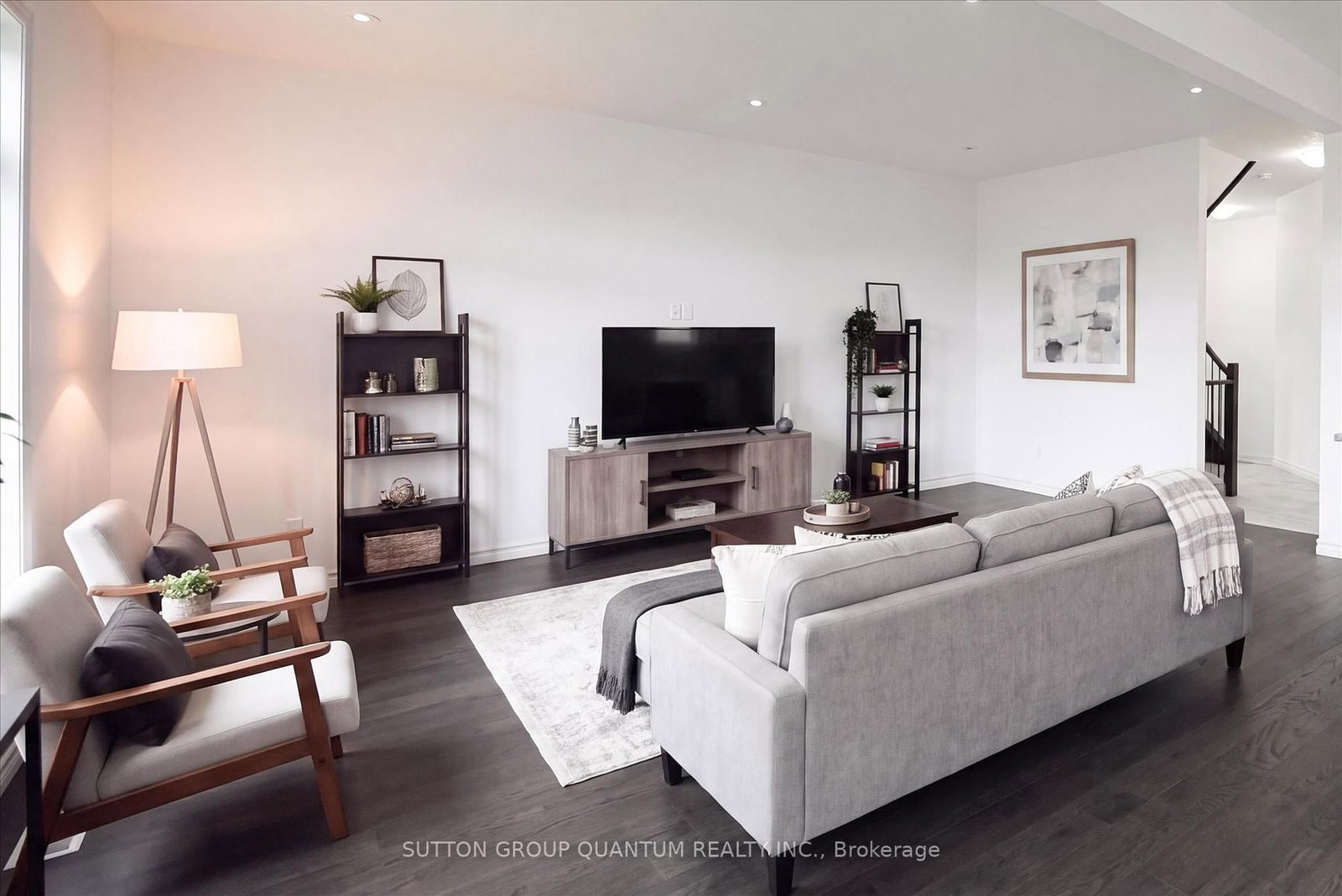 2057 Gough Avenue • London North, ON photo 7
