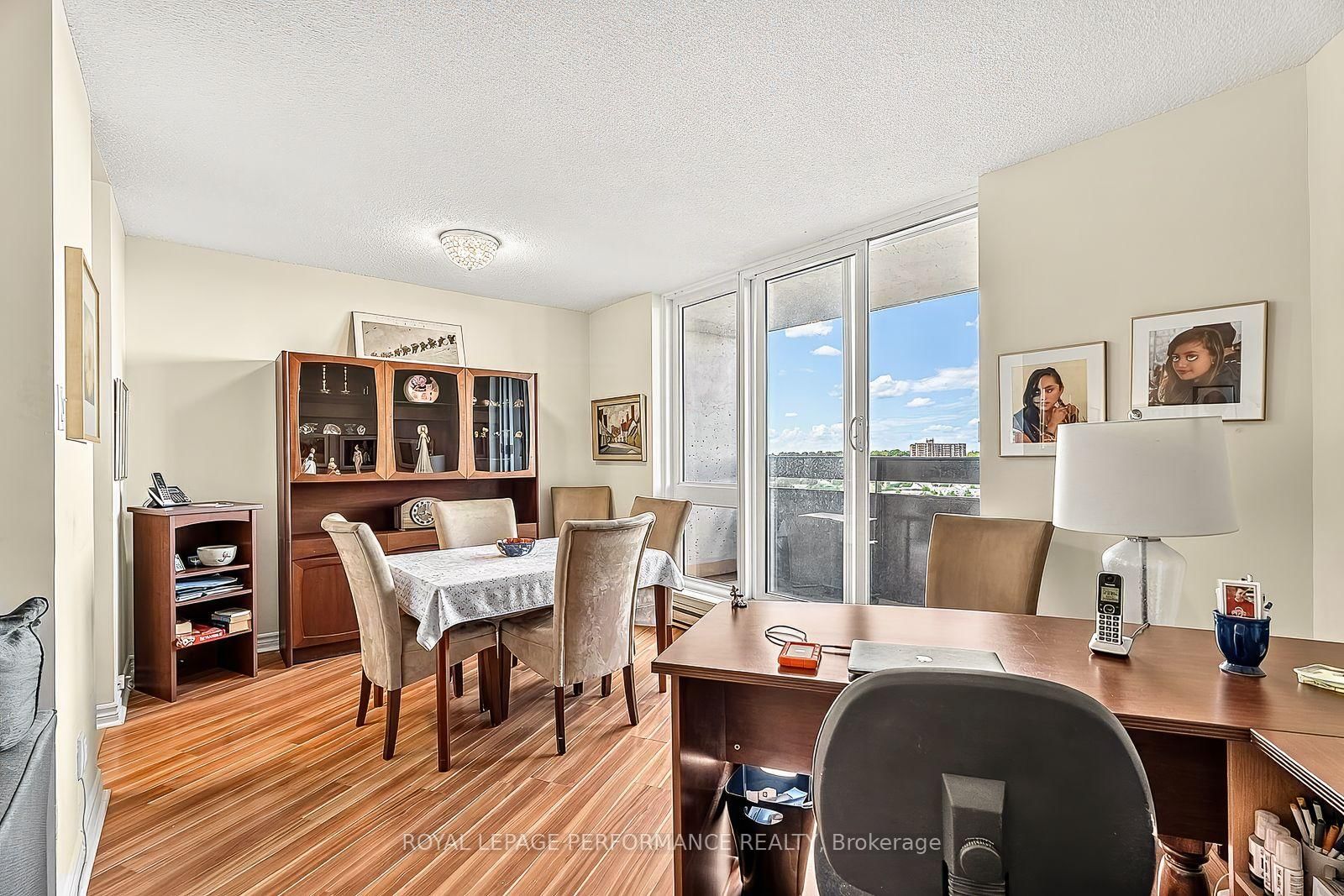 2000 Jasmine Crescent • #1406 • Ottawa, ON photo 12