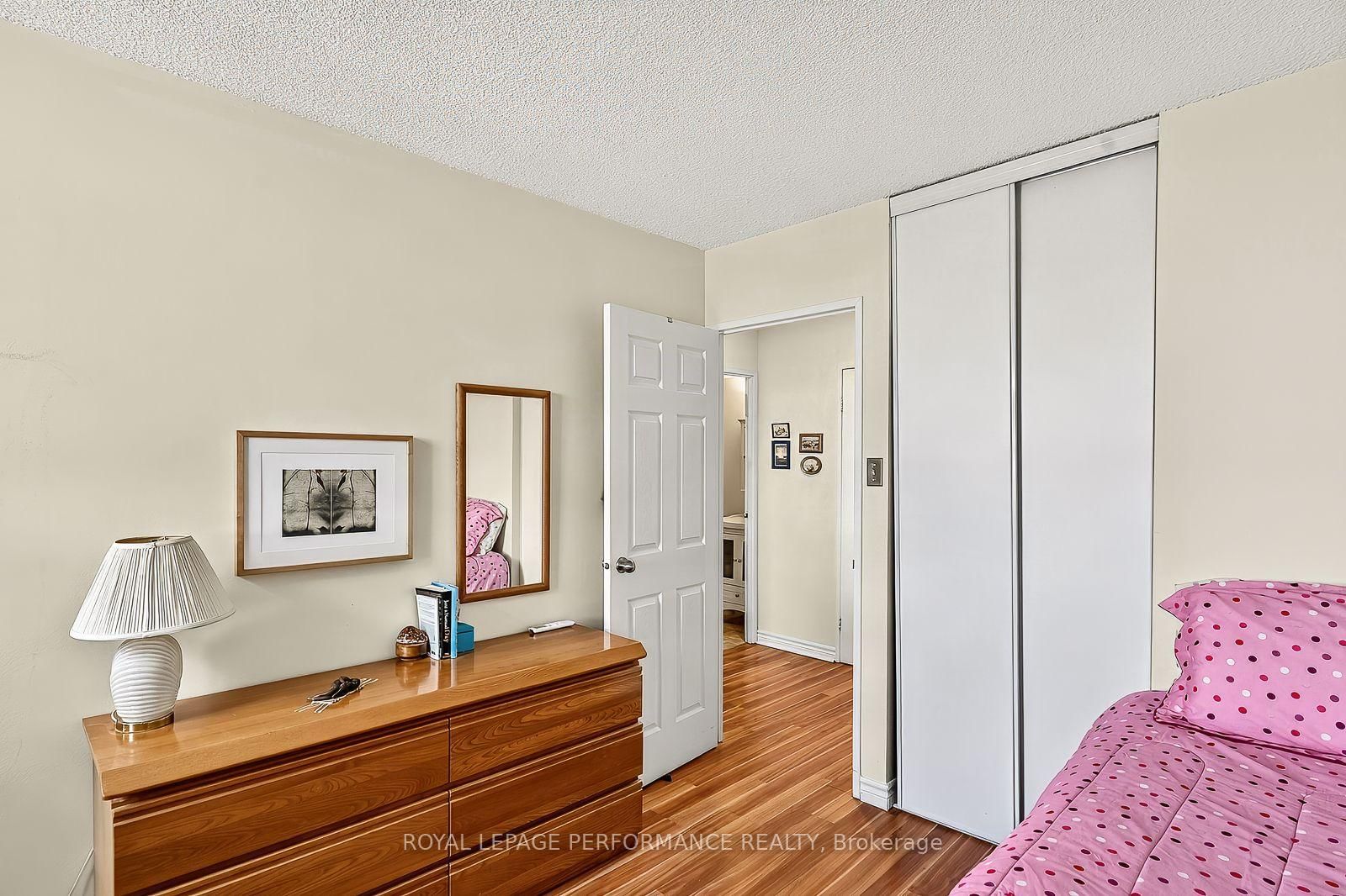 2000 Jasmine Crescent • #1406 • Ottawa, ON photo 19