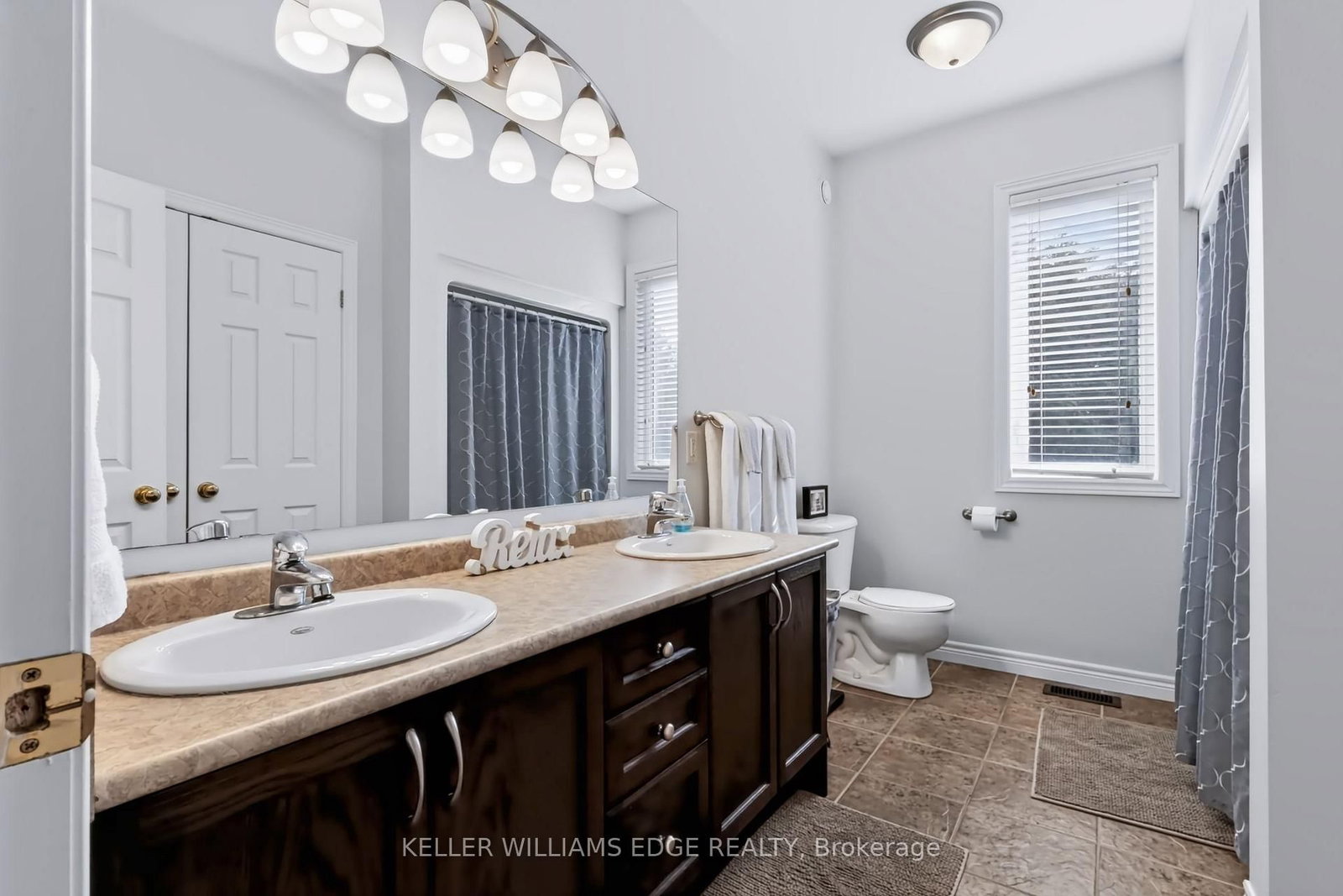 55 Karendale Court • Hamilton, ON photo 18