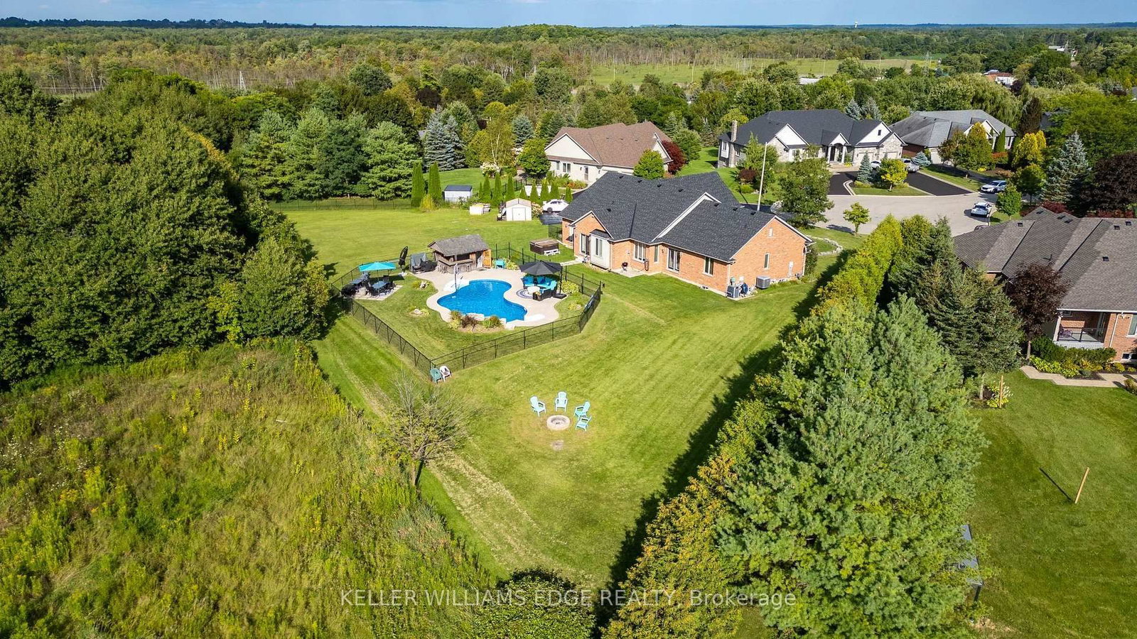 55 Karendale Court • Hamilton, ON photo 39