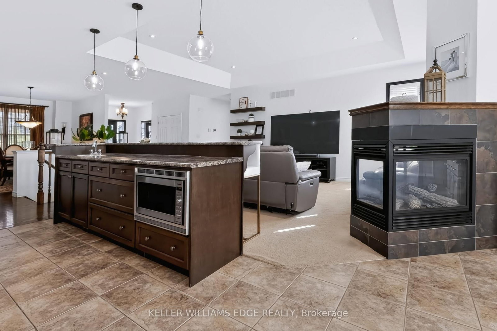 55 Karendale Court • Hamilton, ON photo 9