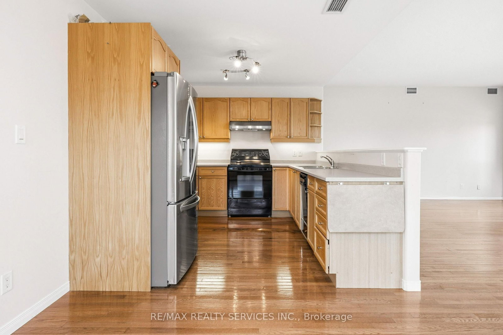 350 Wellington Street • #212 • Kingston, ON photo 15