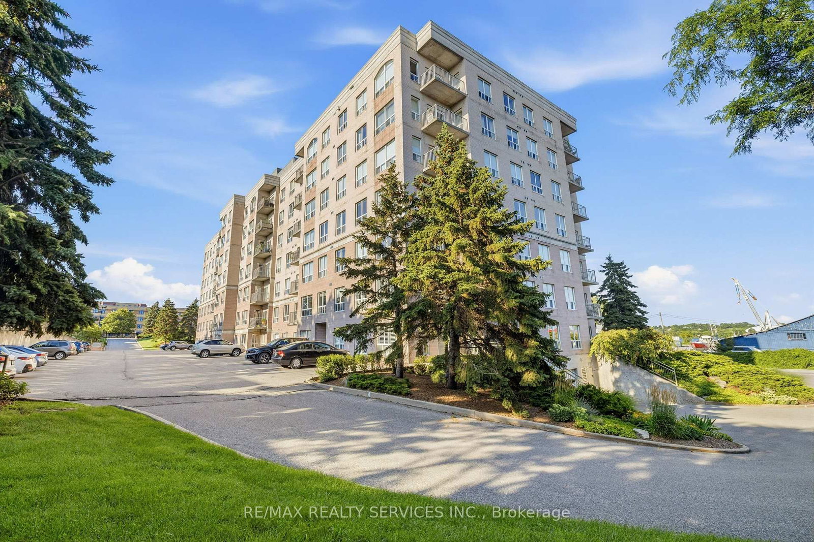 350 Wellington Street • #212 • Kingston, ON photo 4