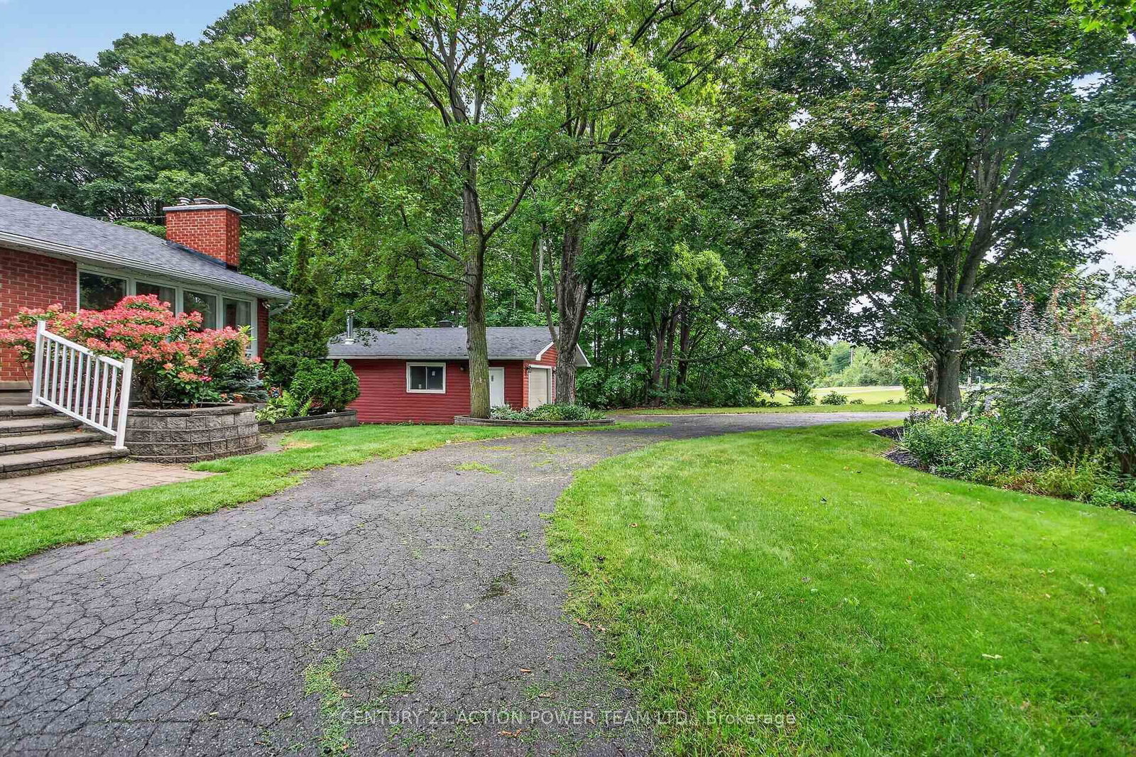 8431 Victoria Street • Metcalfe, ON photo 41
