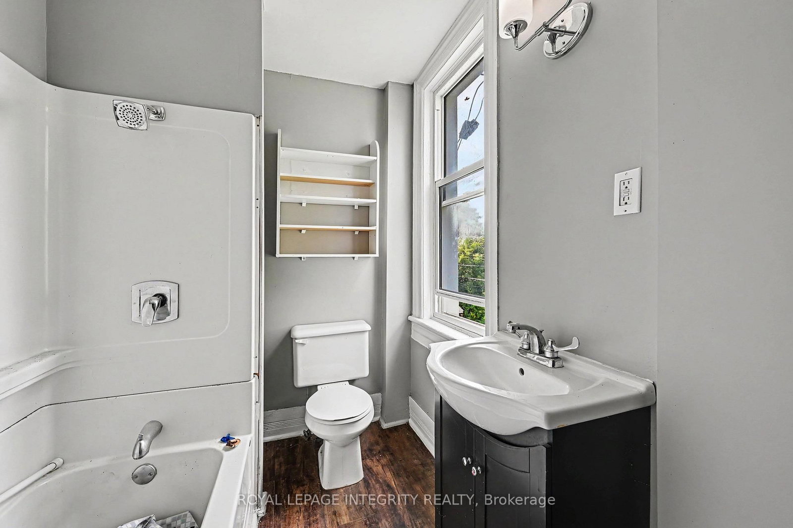 42 Elmsley Street S • Smiths Falls, ON photo 27