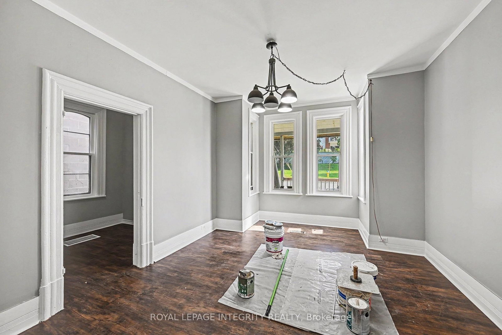 42 Elmsley Street S • Smiths Falls, ON photo 5