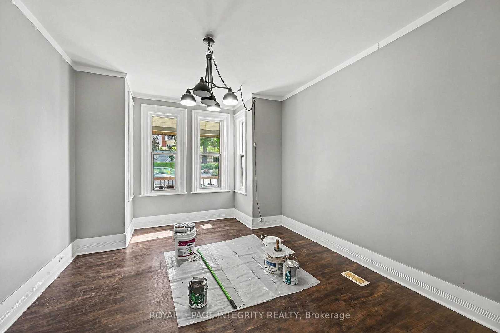 42 Elmsley Street S • Smiths Falls, ON photo 6