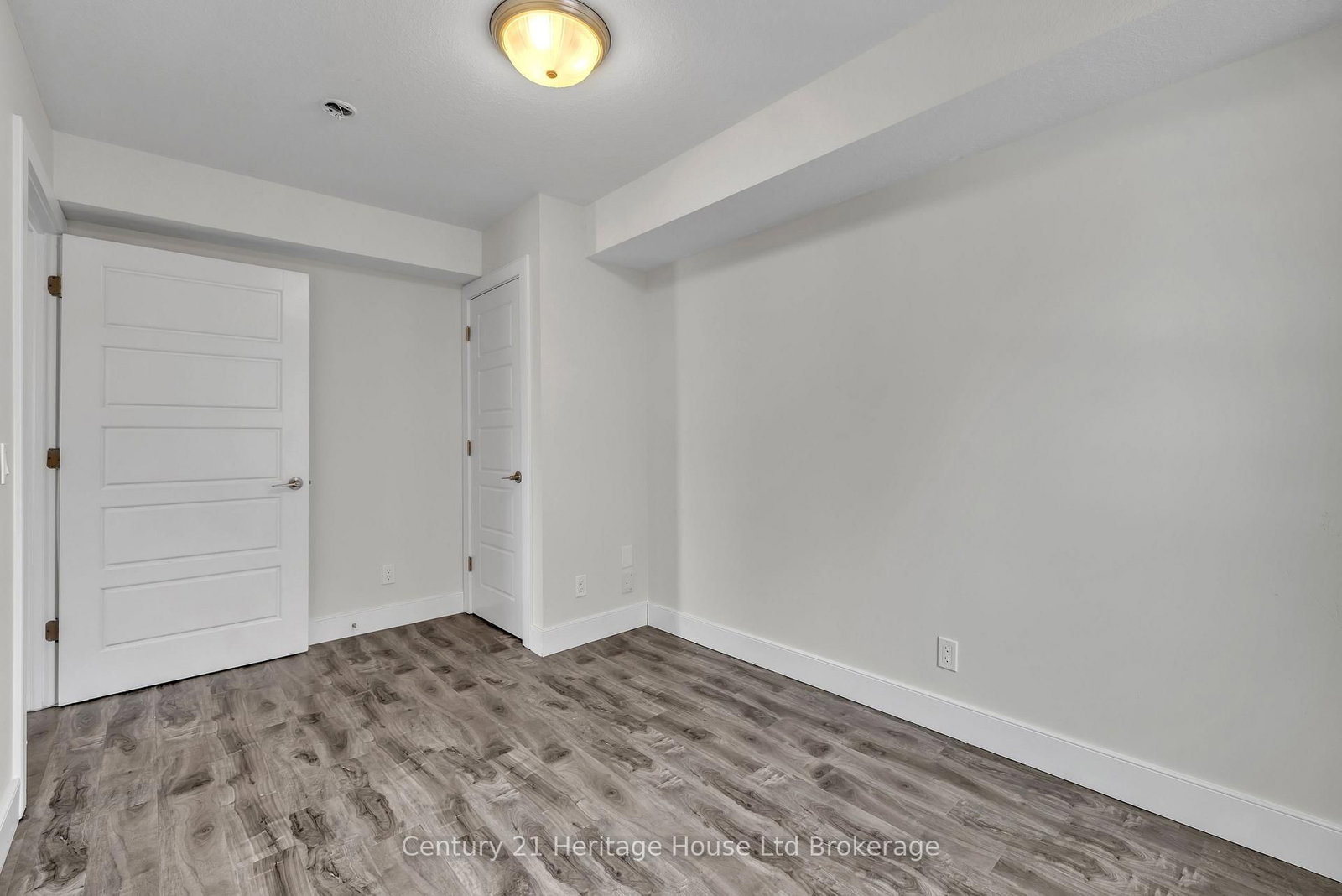 34 Brock Street • #201 • Woodstock, ON photo 9