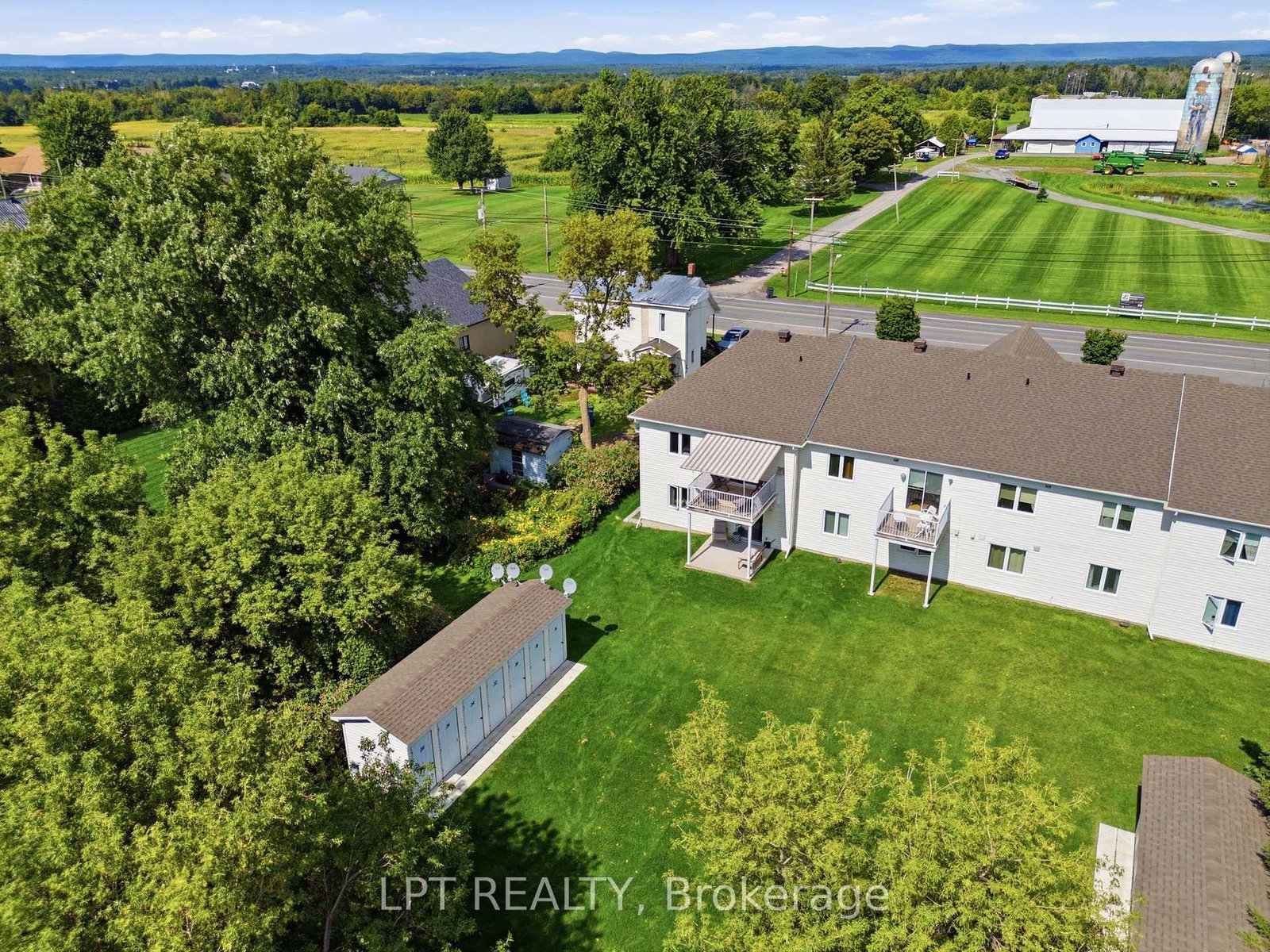 26 Pendleton Street • #26 • Champlain, ON photo 32