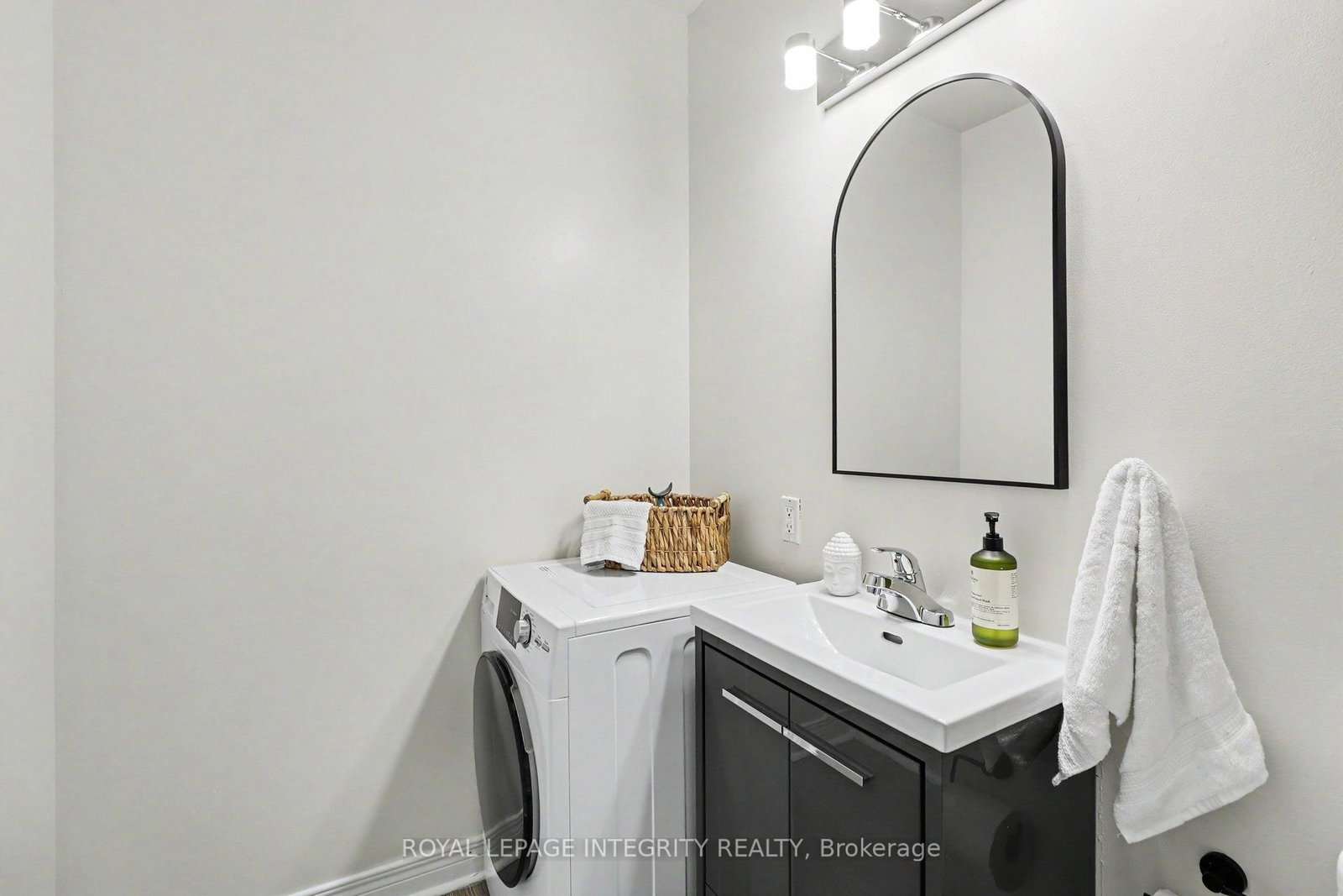 200 Bay Street S • #102 • Ottawa, ON photo 22