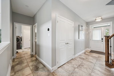 183 Townsend Drive • Woolwich, ON photo 3