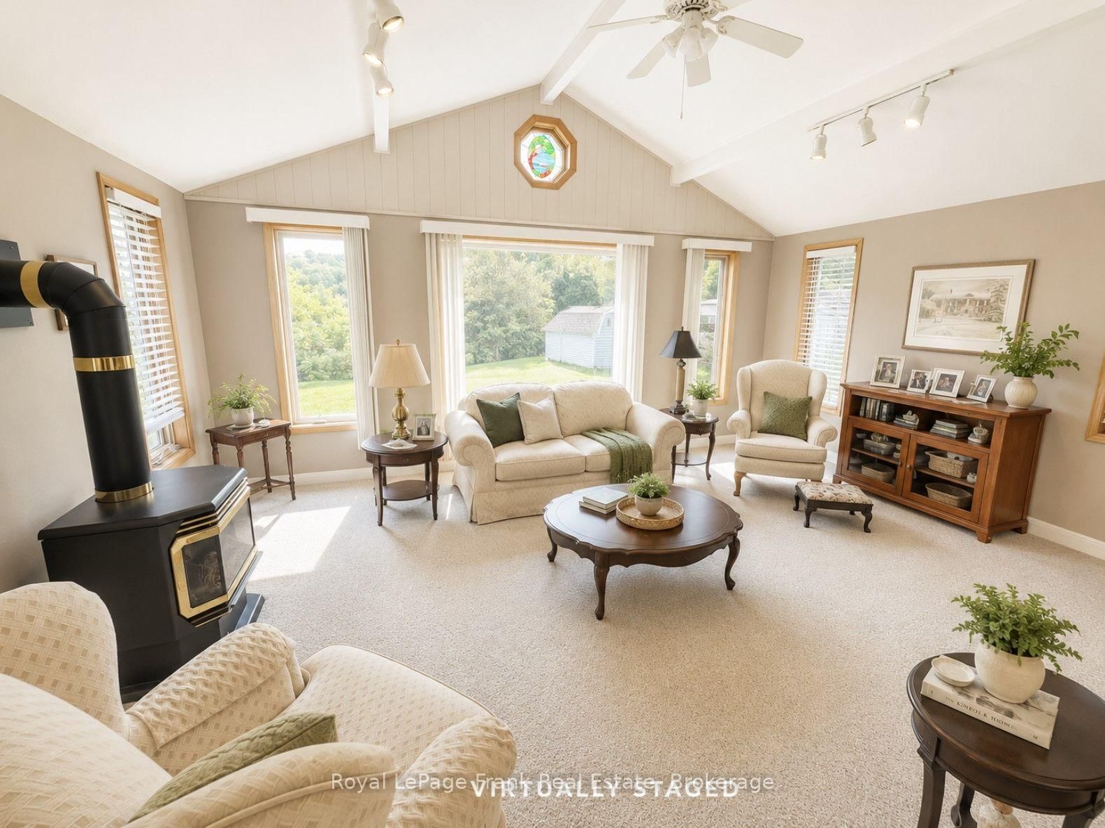 127 Bridge Street W • Bancroft, ON photo 5