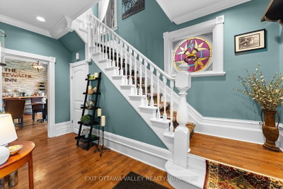 1739 Beachburg Road • Beachburg, ON photo 4