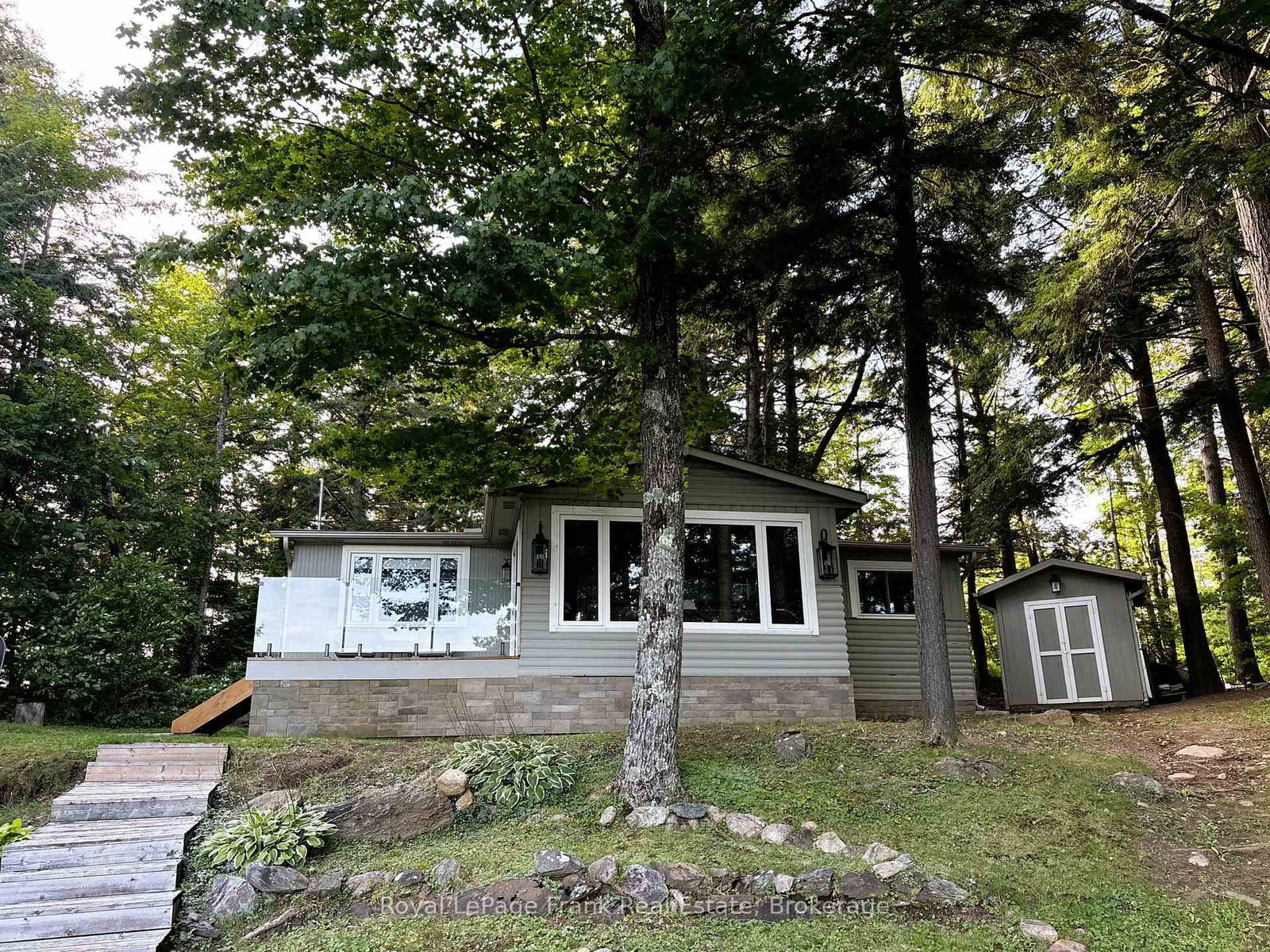 42 Jade Court • Coe Hill, ON photo 4