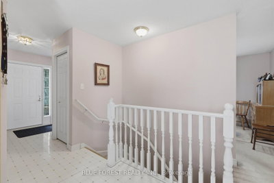 236 Margaret Street • Dutton/Dunwich, ON photo 8