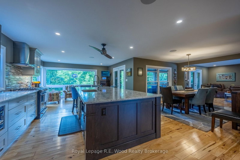 51 Parkwood Dr photo 4